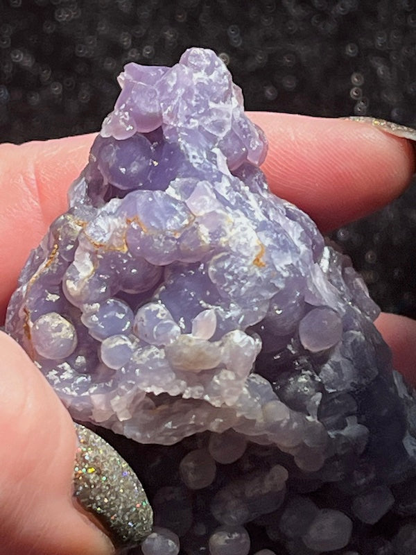 End picture of grape agate cluster