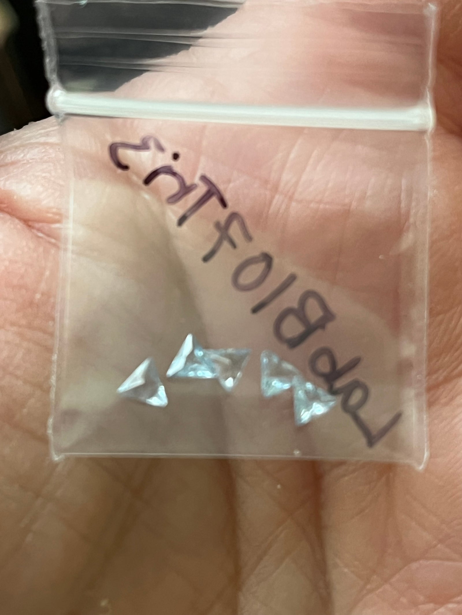 Lab Sapphire light blue, Faceted Triangles, 3mm (5pc)