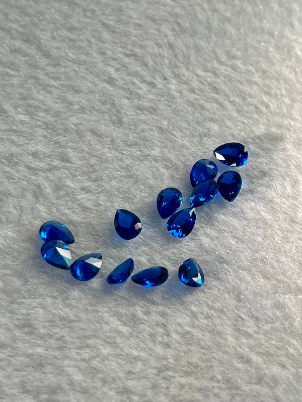 Sapphire Dark Blue Lab Created Pear 5x7mm (5pc)