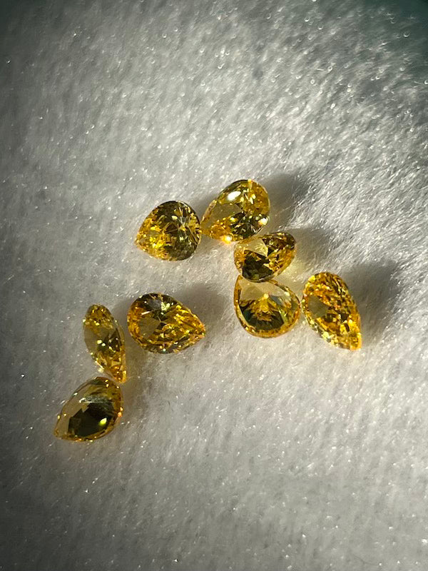 Cubic Zirconia Canary Yellow Pear 5x7mm (5pc)