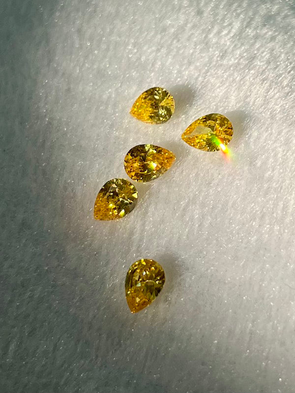 Cubic Zirconia Canary Yellow Pear 5x7mm (5pc)
