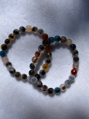 Bracelet Candy Agate in a variety of colours, faceted 8mm agate beads