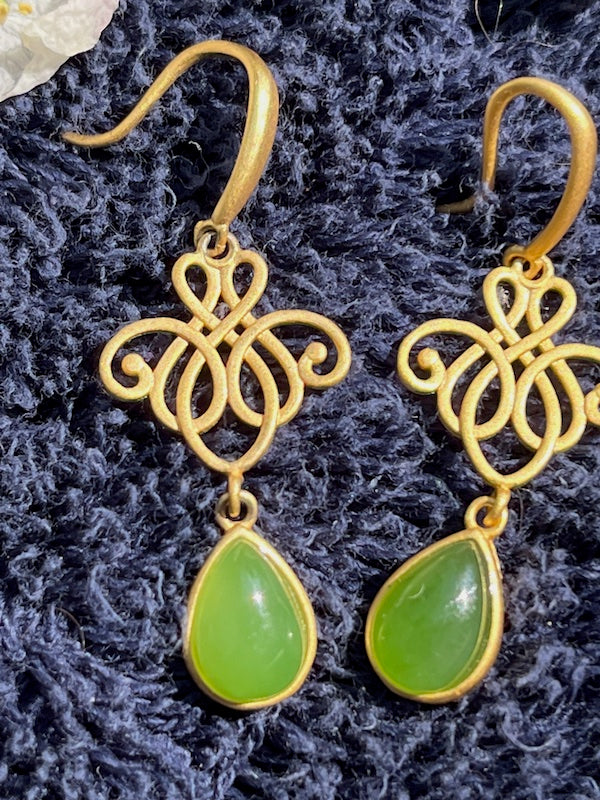 Water Drop Shape Green Jade Chinese Style Gilding Earrings | Earrings  handmade dangle, Jade earrings, Earrings