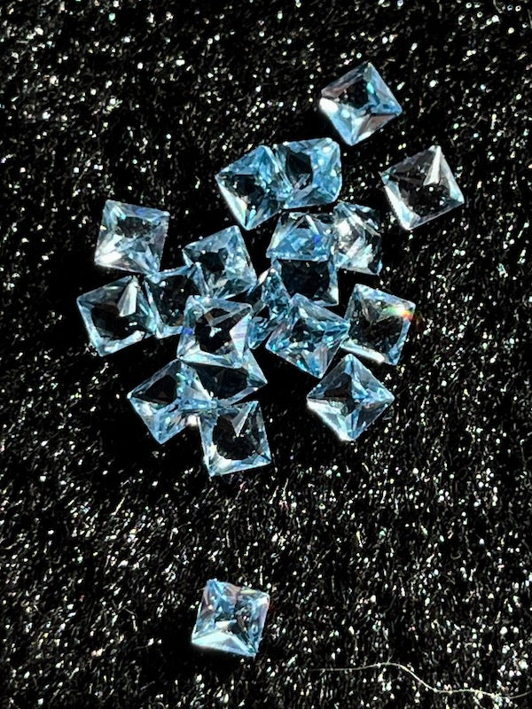 Spinel Light Blue Lab Created Square, 3mm (5pc)