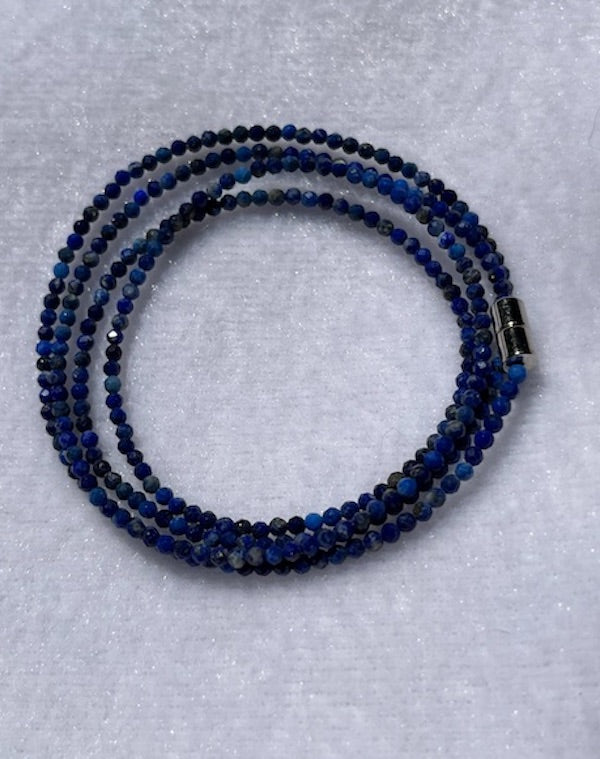 Bracelet, round faceted 3mm lapis lazuli beads, with magnetic clasp, 4 laps