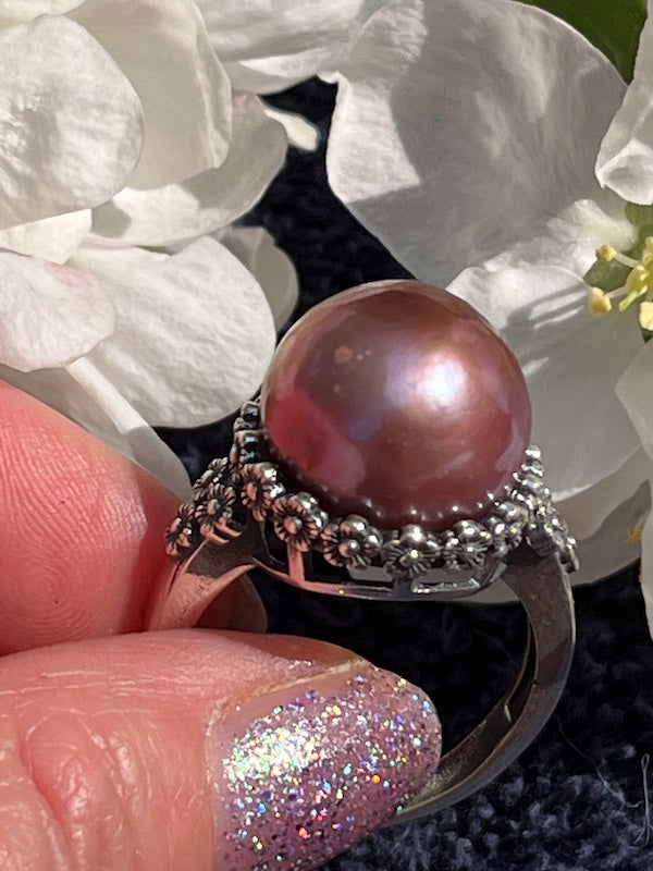 Natural Freshwater Pearl ring in sterling silver band. Fits all sizes