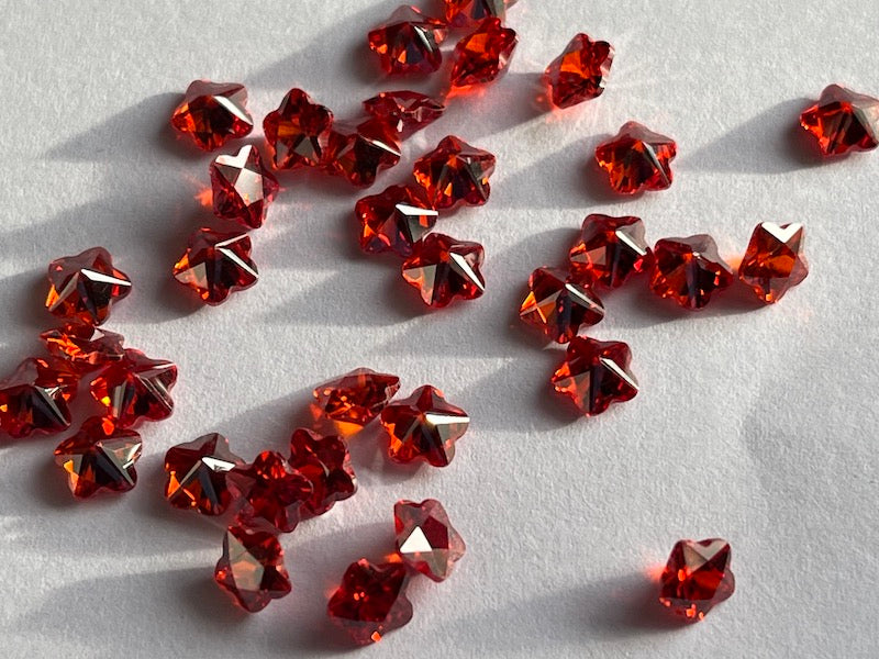 Cubic Zirconia Flower shape, faceted, 5mm, various colours (5pc)