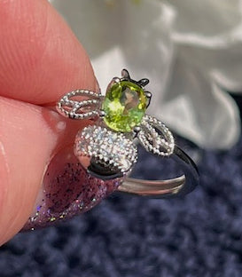 Sterling silver peridot bee ring