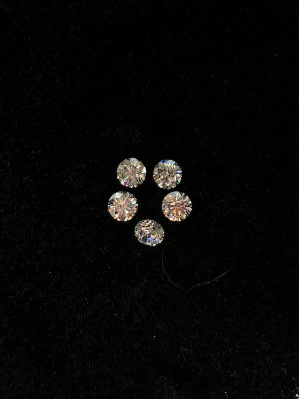 Cubic Zirconia White Round - 2 sizes, 8 Heart & 8 Arrow Cutting