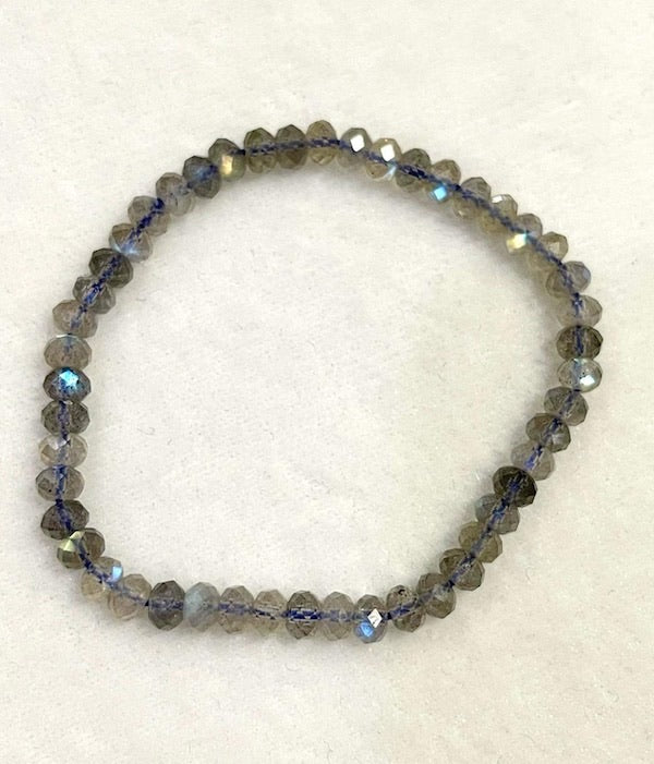 Bracelet,  faceted labradorite roundel/abacus beads