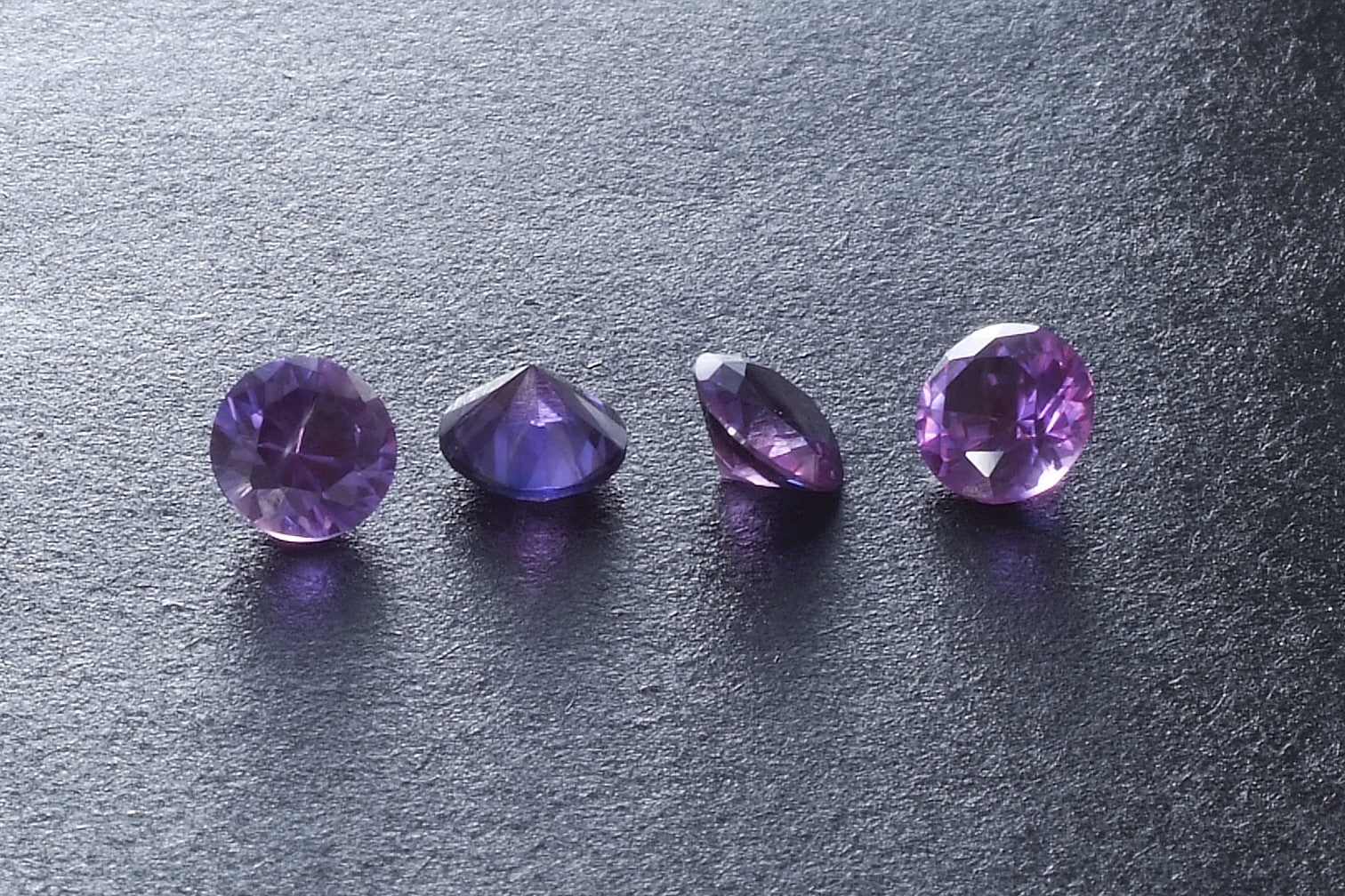 Alexandrite (Lab Created) Faceted Round Gemstone - Various Sizes