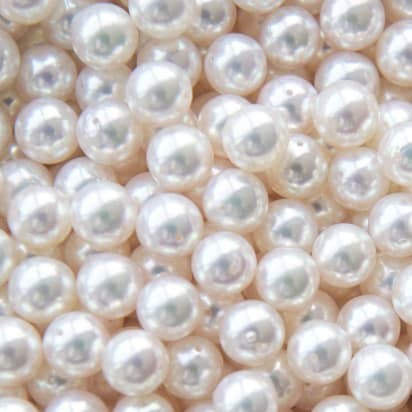 Pearl (Natural) White 1/2 Drilled Round 5mm (1pc)