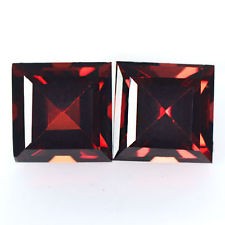 Garnet Pyrope Faceted Square Gem 4mm  (1pc)