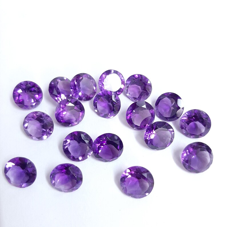Amethyst A+ quality, Natural Faceted Round - Various Sizes (1pc)
