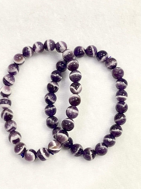 Bracelet, Dream Amethyst round beads, 8mm