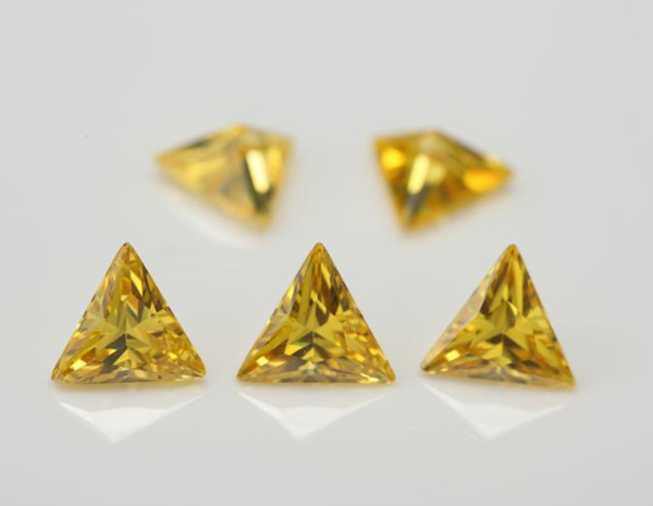 Cubic Zirconia Canary Yellow Triangle 6mm (5pc)