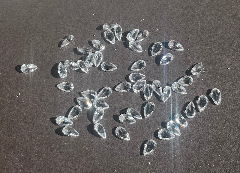 Pear 3x5mm Gemstones. Corundums, CZs and Spinels. 5A quality (5pc)