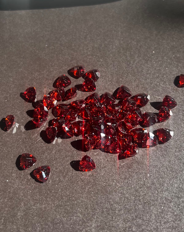 Cubic Zirconia 5A Garnet Trillion Gems 3mm &amp; 6mm (5pc)