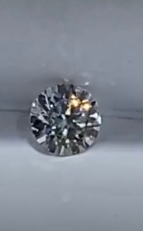 Moissanite, in 1/2 carat, full carat and 2 carats. Diamond Replacement