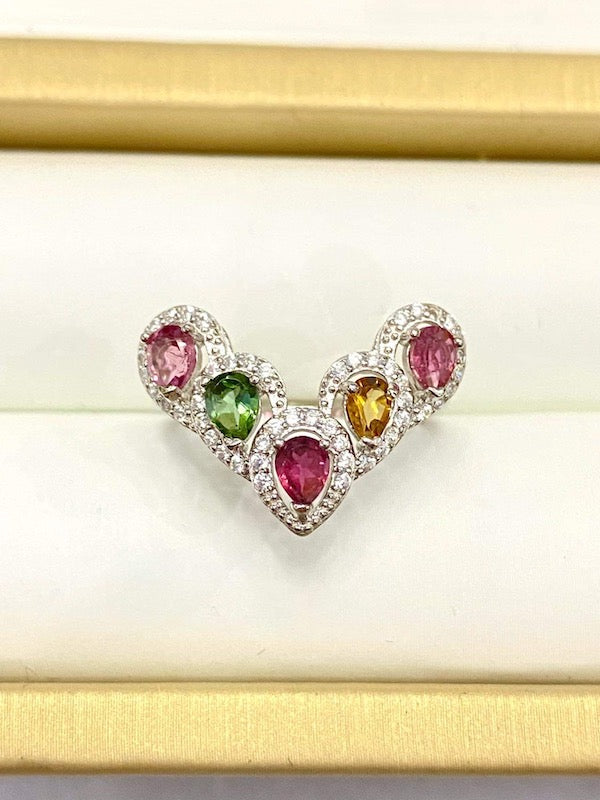 Ring, Fashion Tourmaline ovals set in sterling silver. V design